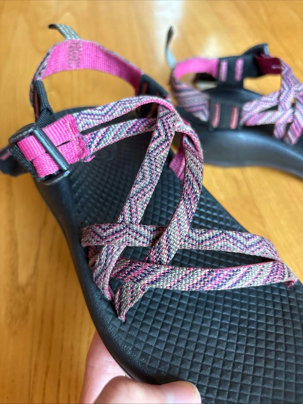 Chaco ZX/1 Classic Sandals Youth Size 1 Ecotread Pink Purple Black Multi-colored